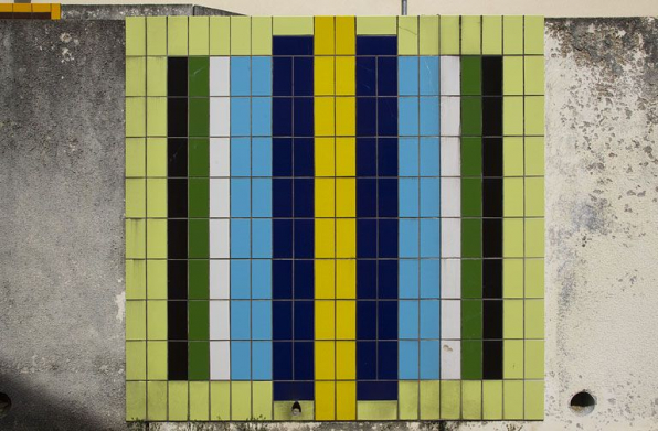 Carrelage mural : un panneau. © Région Bourgogne-Franche-Comté, Inventaire du patrimoine Carrelage mural : un panneau. © Région Bourgogne-Franche-Comté, Inventaire du patrimoine
