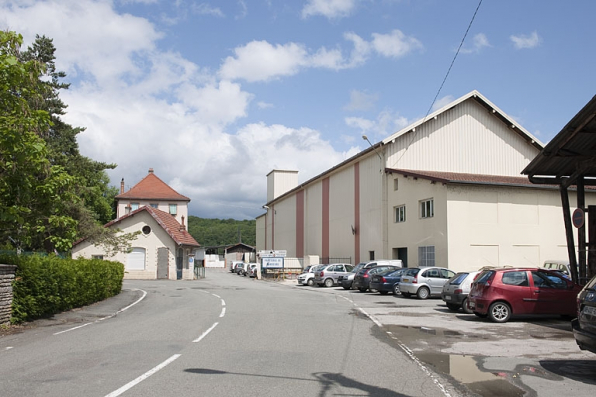 Vue d'ensemble de l'entrée de la papeterie. © Région Bourgogne-Franche-Comté, Inventaire du patrimoine