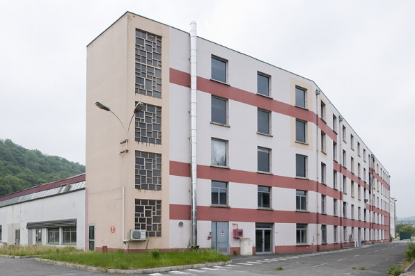 Bâtiment administratif. Façade nord-ouest. © Région Bourgogne-Franche-Comté, Inventaire du patrimoine