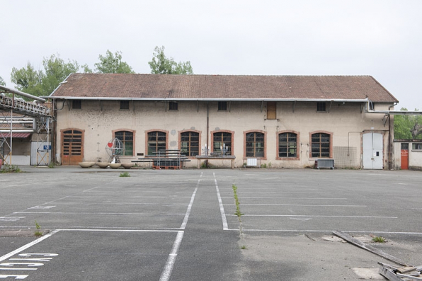 Bâtiment industriel. Vue de face. © Région Bourgogne-Franche-Comté, Inventaire du patrimoine