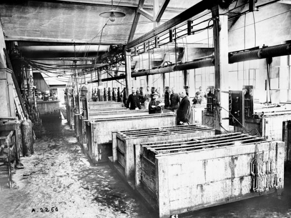 Atelier de nickelage. © Région Bourgogne-Franche-Comté, Inventaire du patrimoine