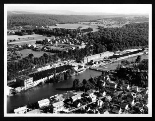 Vue aérienne depuis le nord-ouest. © Région Bourgogne-Franche-Comté, Inventaire du patrimoine