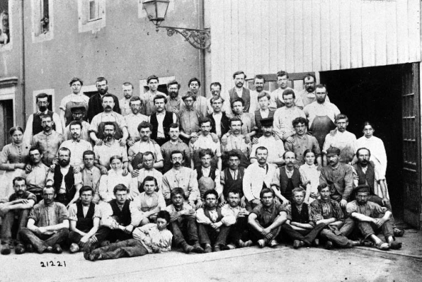 Groupe d'ouvriers de l'atelier des rabots. © Région Bourgogne-Franche-Comté, Inventaire du patrimoine