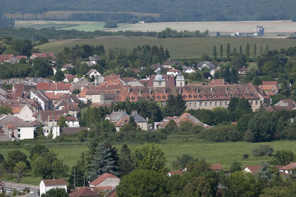 Vue générale depuis le sud. © Région Bourgogne-Franche-Comté, Inventaire du patrimoine