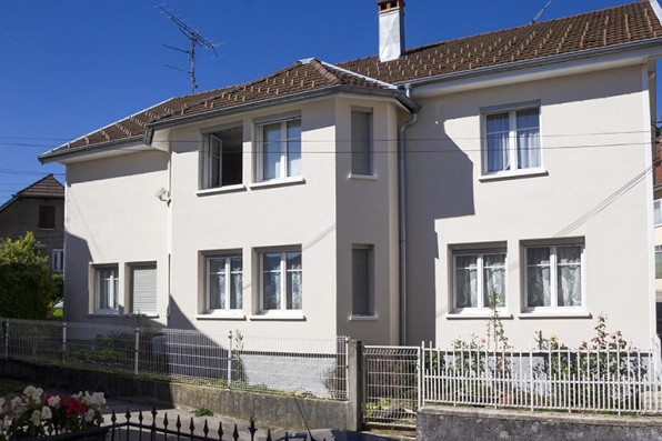 Façade latérale gauche. © Région Bourgogne-Franche-Comté, Inventaire du patrimoine Façade latérale gauche. © Région Bourgogne-Franche-Comté, Inventaire du patrimoine