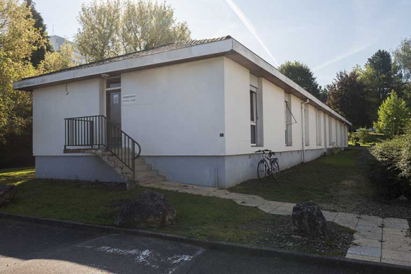 Angle nord-ouest de la barre de logements et  administration des cfa et cfppa. © Région Bourgogne-Franche-Comté, Inventaire du patrimoine