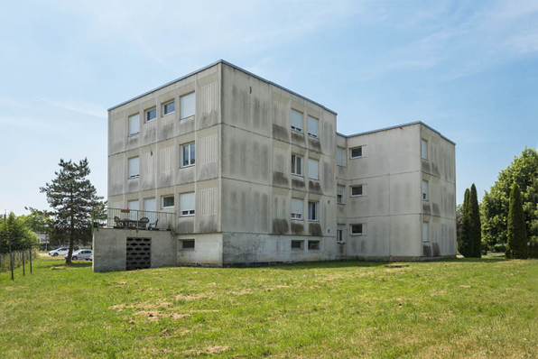 Angle nord-est des logements de fonction. © Région Bourgogne-Franche-Comté, Inventaire du patrimoine