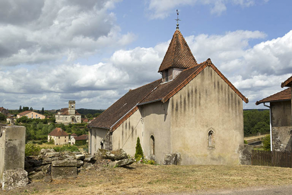 Vue depuis la rue Saint-Antoine. © Région Bourgogne-Franche-Comté, Inventaire du patrimoine Vue depuis la rue Saint-Antoine. © Région Bourgogne-Franche-Comté, Inventaire du patrimoine