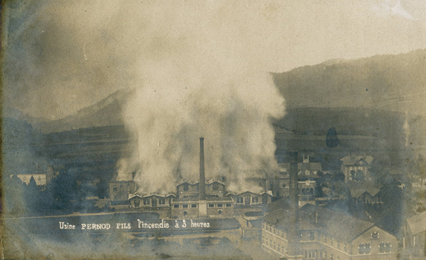 Usine Pernod Fils. Incendie du 11 août 1901. Incendie à 15H, photographie. © Région Bourgogne-Franche-Comté, Inventaire du patrimoine