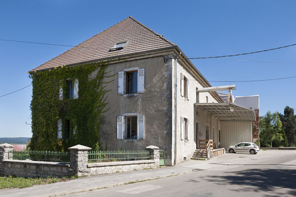 Extrémité sud du bâtiment : bureaux et logements. © Région Bourgogne-Franche-Comté, Inventaire du patrimoine