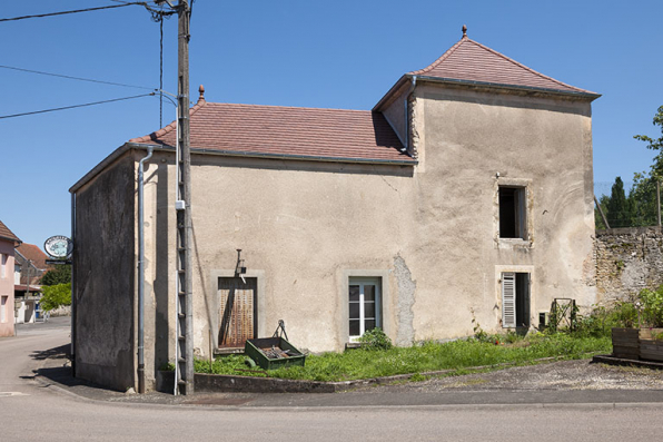 Vue depuis le Sud. © Région Bourgogne-Franche-Comté, Inventaire du patrimoine