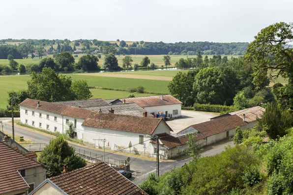 Vue plongeante depuis le nord. © Région Bourgogne-Franche-Comté, Inventaire du patrimoine Vue plongeante depuis le nord. © Région Bourgogne-Franche-Comté, Inventaire du patrimoine