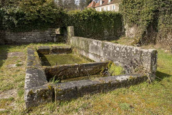 vue de l'est de l'ancien lavoir.  © Région Bourgogne-Franche-Comté, Inventaire du patrimoine