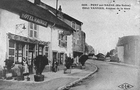 Hôtel, avenue de la Gare, carte postale. © Région Bourgogne-Franche-Comté, Inventaire du patrimoine