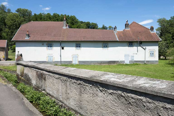 Vue depuis la rue Saint-Albin. © Région Bourgogne-Franche-Comté, Inventaire du patrimoine