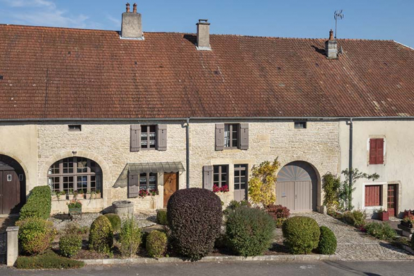 Anciennes fermes, rue Hugot. © Région Bourgogne-Franche-Comté, Inventaire du patrimoine