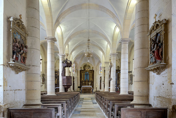 La nef depuis l'entrée. © Région Bourgogne-Franche-Comté, Inventaire du patrimoine