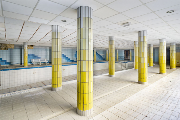 Rez-de-chaussée, piscine. © Région Bourgogne-Franche-Comté, Inventaire du patrimoine