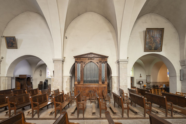 Partie gauche de la nef avec l'orgue en 2021. © Région Bourgogne-Franche-Comté, Inventaire du patrimoine