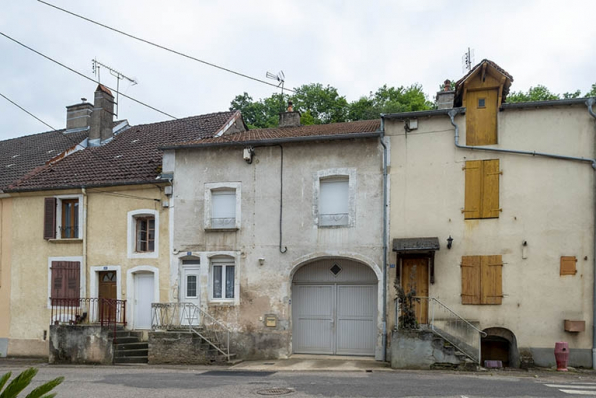 Les n° 36, 38 et 40 de la rue Thiers. © Région Bourgogne-Franche-Comté, Inventaire du patrimoine