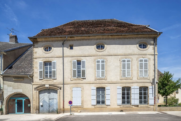 La façade sur rue. © Région Bourgogne-Franche-Comté, Inventaire du patrimoine