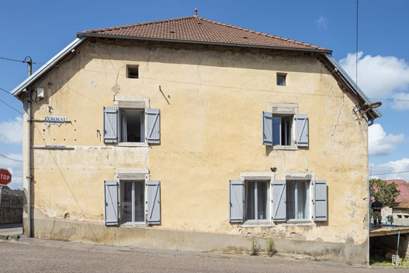 Mur pignon de la ferme, depuis la rue de la Pêcherie. © Région Bourgogne-Franche-Comté, Inventaire du patrimoine