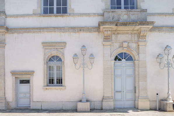 Façade postérieure : baies au rez-de-chaussée. © Région Bourgogne-Franche-Comté, Inventaire du patrimoine