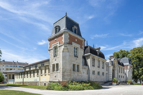 Pavillon d'angle nord-est. © Région Bourgogne-Franche-Comté, Inventaire du patrimoine