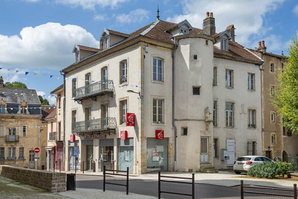 Trois quarts droit de la maison. © Région Bourgogne-Franche-Comté, Inventaire du patrimoine