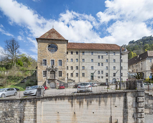 Vue d'ensemble depuis l'ouest. © Région Bourgogne-Franche-Comté, Inventaire du patrimoine