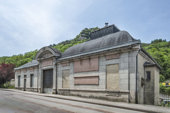 Vue de trois quarts droite. © Région Bourgogne-Franche-Comté, Inventaire du patrimoine
