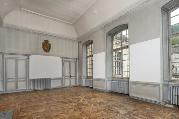 Ancienne salle du conseil (premier étage). Vue depuis le sud-ouest. © Région Bourgogne-Franche-Comté, Inventaire du patrimoine