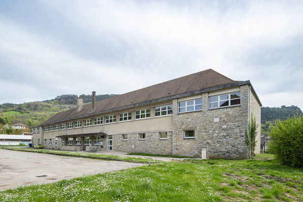Façade nord, vue de trois quarts. © Région Bourgogne-Franche-Comté, Inventaire du patrimoine