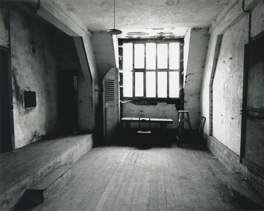 Etage de comble du bâtiment conventuel. Atelier, 1997. © Région Bourgogne-Franche-Comté, Inventaire du patrimoine Etage de comble du bâtiment conventuel. Atelier, 1997. © Région Bourgogne-Franche-Comté, Inventaire du patrimoine
