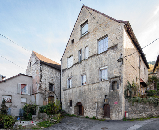 Chapelle et maison du Temple. © Région Bourgogne-Franche-Comté, Inventaire du patrimoine