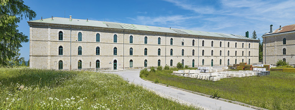 Fort des Rousses : la caserne Saint-Germain. © Région Bourgogne-Franche-Comté, Inventaire du patrimoine