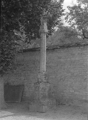 Vue d'ensemble : trois-quarts droit. © Région Bourgogne-Franche-Comté, Inventaire du patrimoine