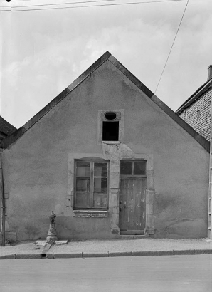 Mur-pignon sur rue. © Région Bourgogne-Franche-Comté, Inventaire du patrimoine