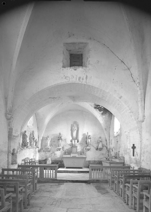 Nef et choeur, vue depuis l'entrée. © Région Bourgogne-Franche-Comté, Inventaire du patrimoine