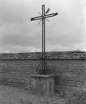 Croix de cimetière. © Région Bourgogne-Franche-Comté, Inventaire du patrimoine