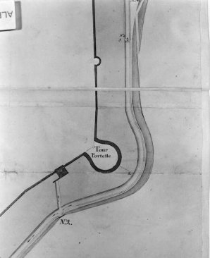 Plan de l'enceinte de Beaune levé en 1785 par François Pourcher, détail : la tour Portelle, ou "grosse tour", ou tour Calvet. © Région Bourgogne-Franche-Comté, Inventaire du patrimoine Plan de l'enceinte de Beaune levé en 1785 par François Pourcher, détail : la tour Portelle, ou "grosse tour", ou tour Calvet. © Région Bourgogne-Franche-Comté, Inventaire du patrimoine