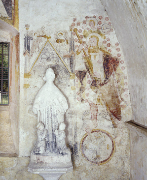 Mur Est : niche de saint Jacques, saint Christophe. © Région Bourgogne-Franche-Comté, Inventaire du patrimoine Mur Est : niche de saint Jacques, saint Christophe. © Région Bourgogne-Franche-Comté, Inventaire du patrimoine