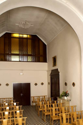 Chapelle : vue intérieure depuis le choeur. © Région Bourgogne-Franche-Comté, Inventaire du patrimoine Chapelle : vue intérieure depuis le choeur. © Région Bourgogne-Franche-Comté, Inventaire du patrimoine