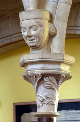 Bâtiment du réfectoire : réfectoire néo-gothique, décor sculpté. © Région Bourgogne-Franche-Comté, Inventaire du patrimoine