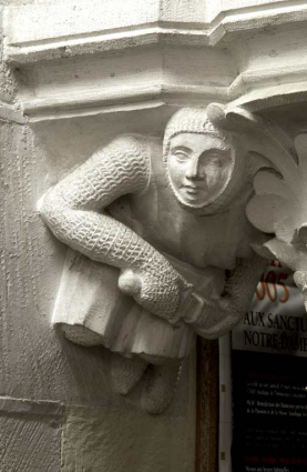 Bâtiment du réfectoire : partie sud du bâtiment, galerie basse : décor néo-gothique. © Région Bourgogne-Franche-Comté, Inventaire du patrimoine