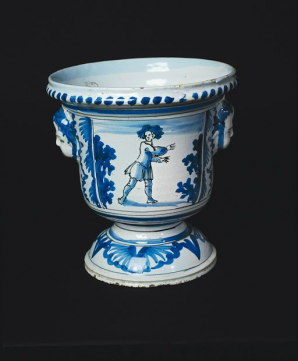 Vue de face vase 5. © Région Bourgogne-Franche-Comté, Inventaire du patrimoine