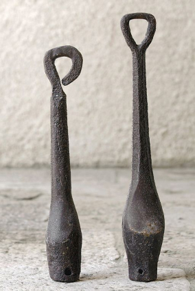 Anciens battants des cloches. © Région Bourgogne-Franche-Comté, Inventaire du patrimoine