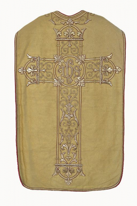 Vue d'ensemble de la chasuble. © Région Bourgogne-Franche-Comté, Inventaire du patrimoine