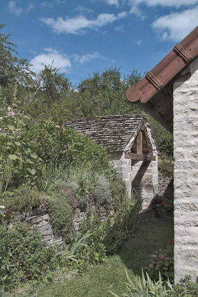 Vue d'ensemble de la fontaine. © Région Bourgogne-Franche-Comté, Inventaire du patrimoine