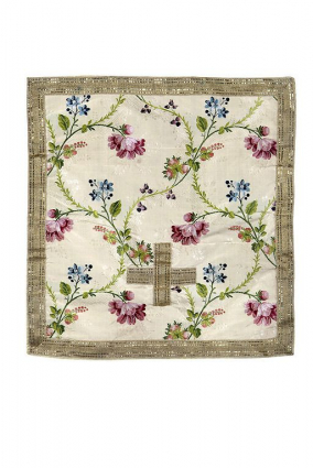 Vue d'ensemble du voile de calice. © Région Bourgogne-Franche-Comté, Inventaire du patrimoine